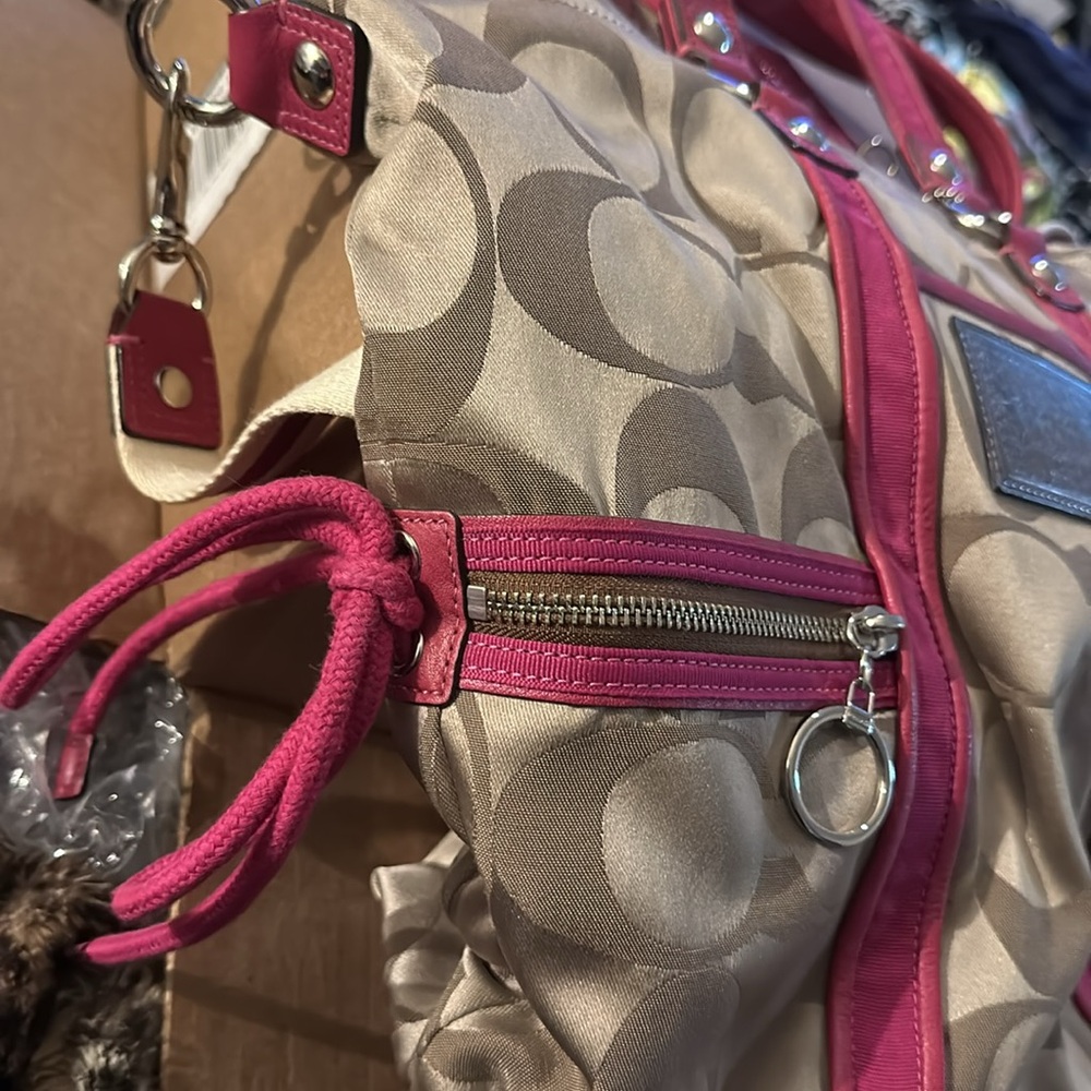 Coach Poppy Signature Spotlight Two-Way Bag - Picture 4 of 11
